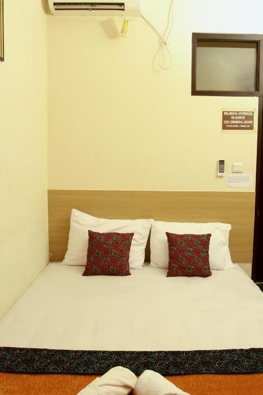 Hotel Bantal Guling Alun Alun Bandung Exteriér fotografie