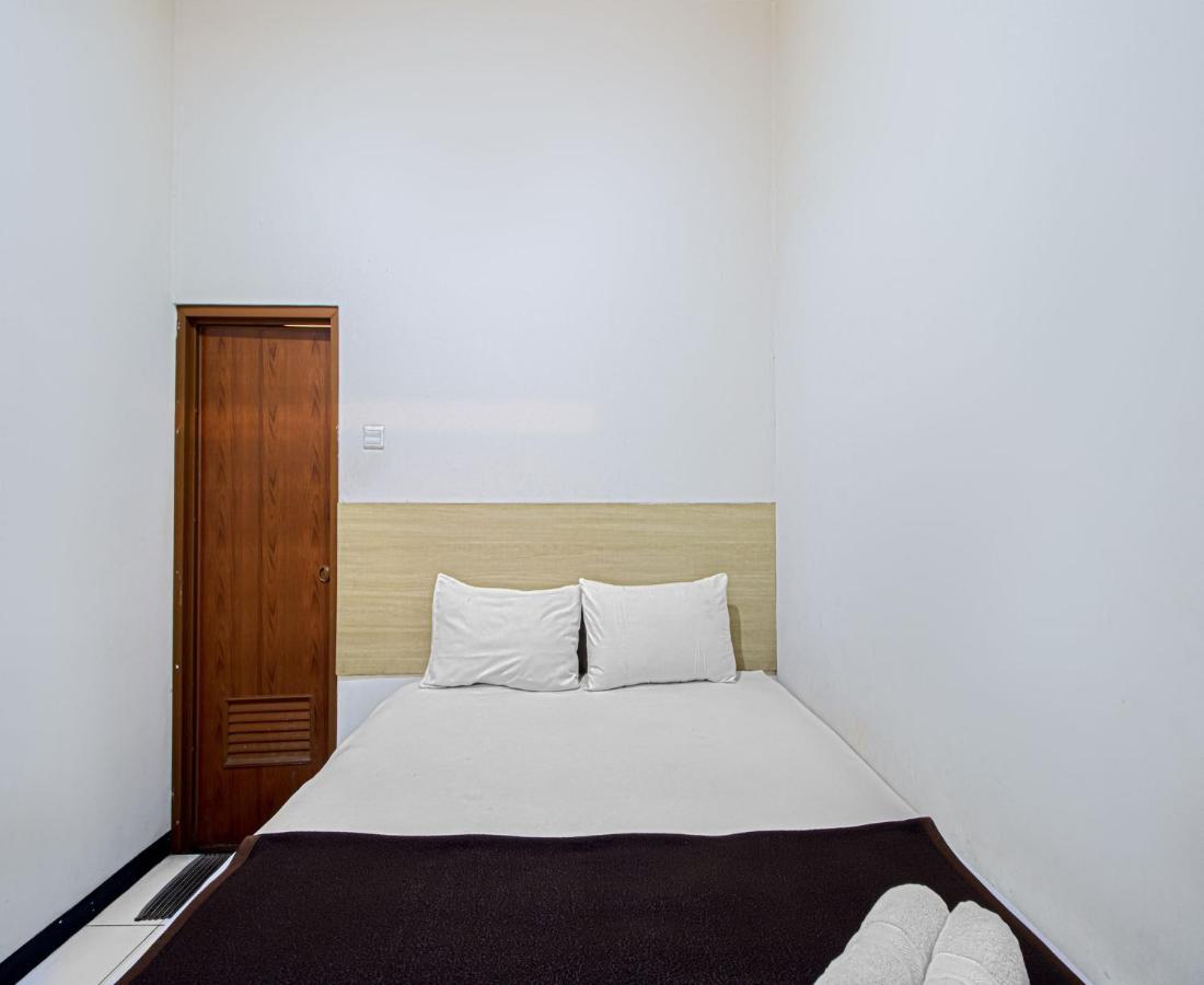 Hotel Bantal Guling Alun Alun Bandung Exteriér fotografie