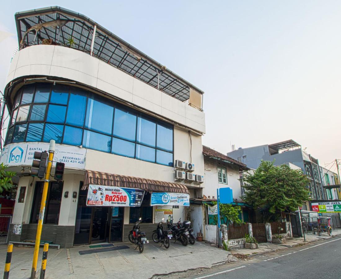Hotel Bantal Guling Alun Alun Bandung Exteriér fotografie