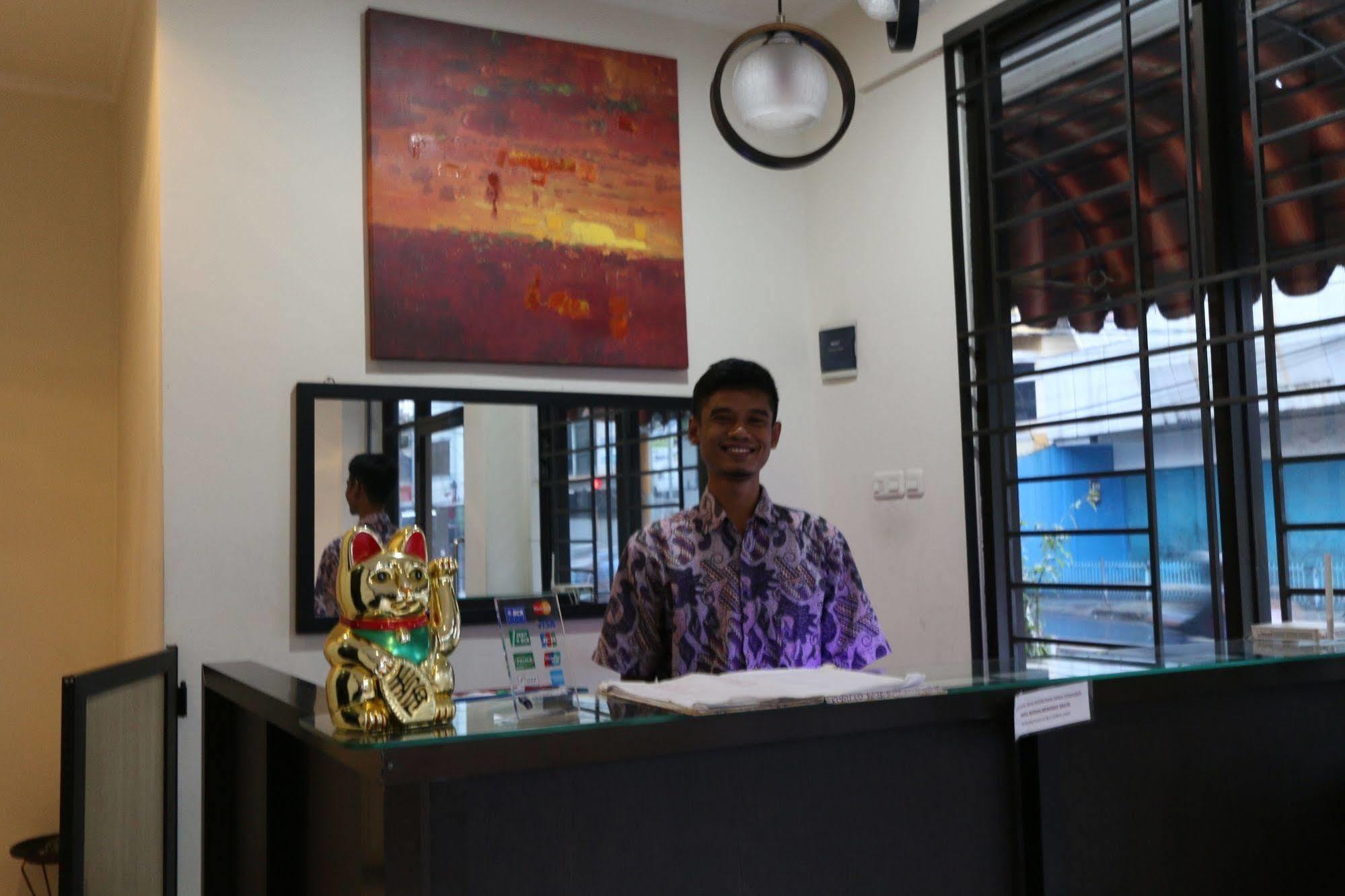 Hotel Bantal Guling Alun Alun Bandung Exteriér fotografie